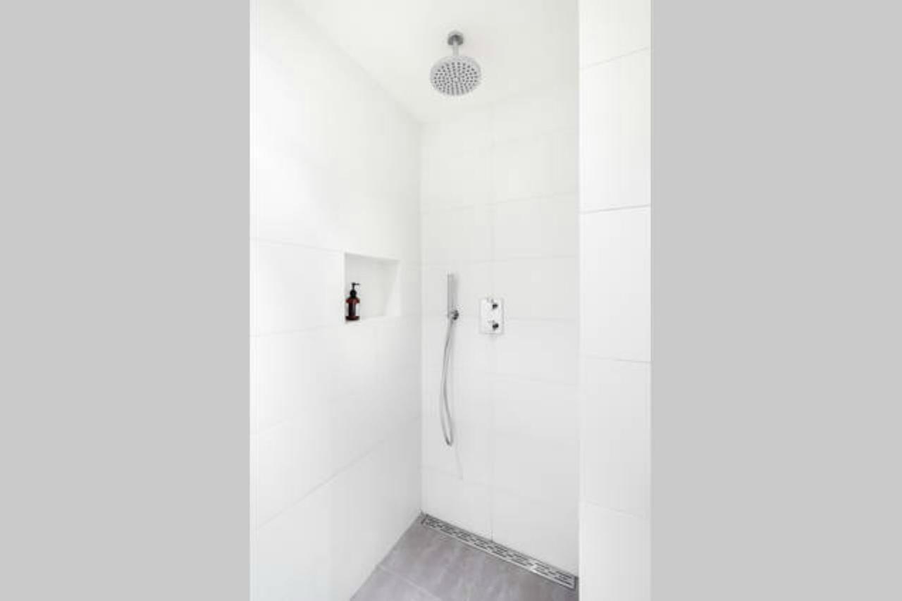 הוילה ברחן Tiny House De Oude Berg מראה חיצוני תמונה